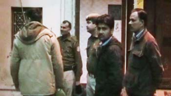 दिल्ली : मंडावली में बैग में मिली मॉडल की लाश