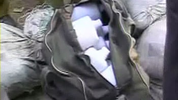 दिल्ली के अलग-अलग इलाकों में मिले संदिग्ध बैग