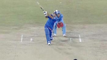 Eastern Tigers vs Southern Sharks: Clearing the fence