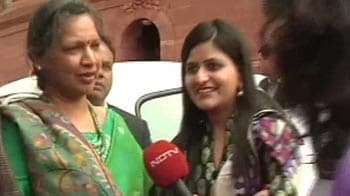 Video : Rail Budget 2013: He has met people's expectations, says Pawan Bansal's family