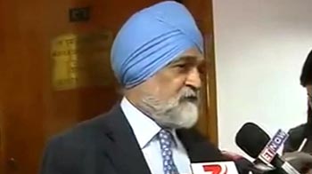 Working with 5 per cent growth not unreasonable: Montek Singh Ahluwalia