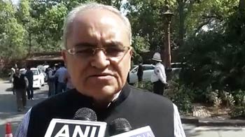 आम बजट पर नेताओं की प्रतिक्रिया