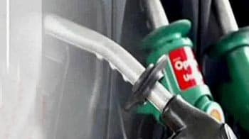 Video : Diesel price hike for bulk consumers; non-subsidised LPG cylinder rate slashed