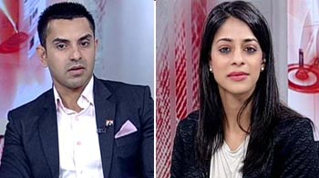 BJP's choices: #Modi or #Sushma?