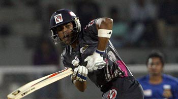 Mumbai University vs APS University, Rewa: Top Sixes