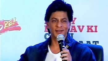 Video : Ladies' man: SRK wants heroines first in credits