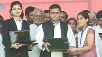 Akhilesh's free laptops for students come with stickers of Mulayam
