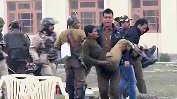 श्रीनगर के सीआरपीएफ कैंप पर आतंकी हमला