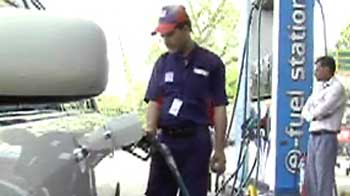 पेट्रोल एक रुपये सस्ता और डीजल 50 पैसे होगा महंगा