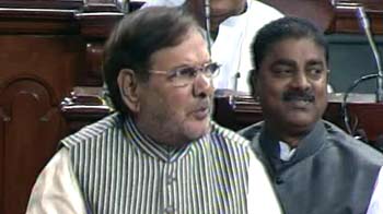 'हम में से किसने नहीं किया लड़कियों का पीछा'