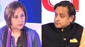 Tharoor, Omar on pros & cons of tweets