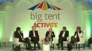 Newspapers vs Internet Newspapers vs Internet