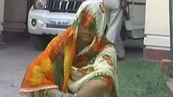 यूपी : एएसपी ने किया बलात्कार पीड़िता का अपमान