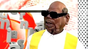 Man of the moment - Karunanidhi