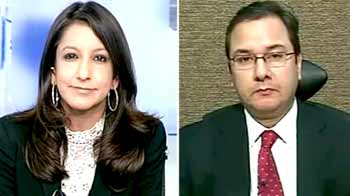 Video : How a surge in dollar bond issuances benefits Indian issuers