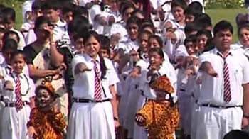 Video : Kids for tigers rally in Delhi