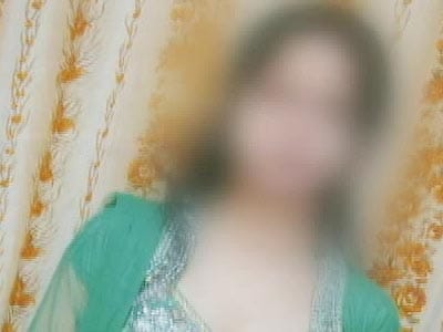 Videos : यूपी : चार बहनों पर तेजाब से हमला