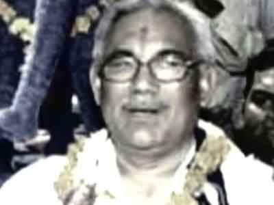 दीपक भारद्वाज : स्टेनो से अरबपति बनने की कहानी