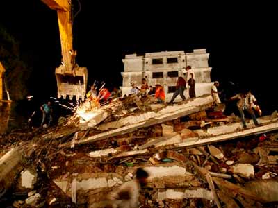 Video : Thane building collapse: Who is responsible?