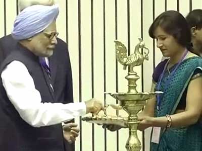 देश में जजों की संख्या बढ़ाने की जरूरत : पीएम