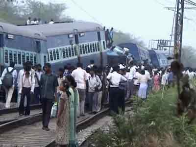 Video : Tamil Nadu train accident: 11 coaches of passenger train derail; 1 dead, 50 injured