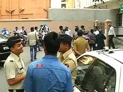 Video : मुंबई : आईपीएस को रिश्वत के मामले में जेल