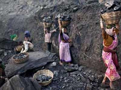 The 9 O'clock News: The biggest stories (April 13, 2013)