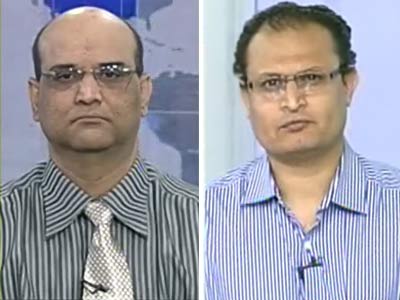 Buy Jet Airways, HDFC Bank on declines