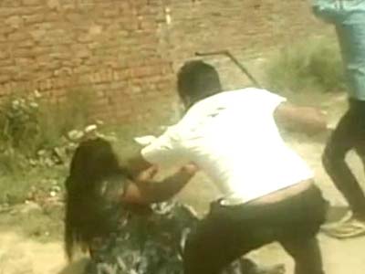 On camera, woman beaten in Ludhiana, nobody helped