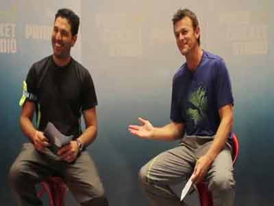 Yuvi and Gilly hit it off in a freewheeling chat