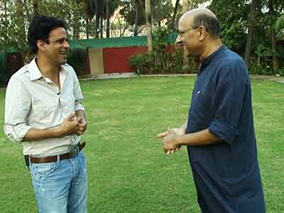 Walk The Talk with Manoj Bajpai Walk The Talk with Manoj Bajpai