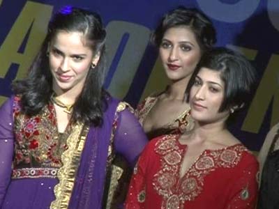 The queen of the court turns show-stopper