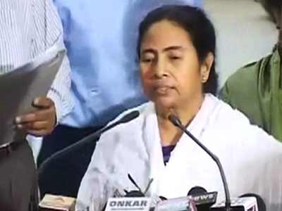 चिट फंड कांड को लेकर ममता सरकार की नींद उड़ी