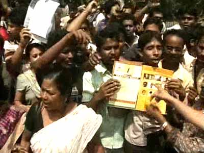 Video : Will Saradha scam impact panchayat polls in West Bengal?