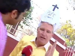 Deano aka Pope Francis prays for all of India