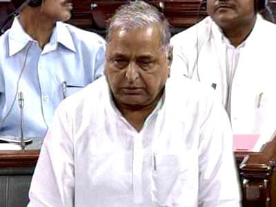 Video : Mulayam Singh says China is the biggest enemy, Pakistan no threat to India