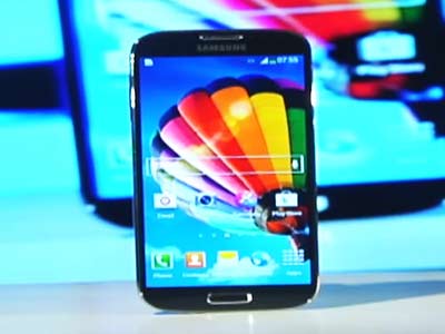 मिस यूनिवर्स और गैलेक्सी एस-4 मिस यूनिवर्स और गैलेक्सी एस-4