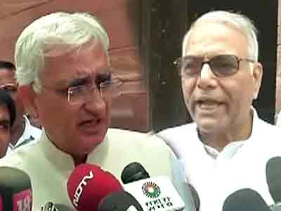 सीबीआई का हलफनामा : बीजेपी नाराज, बचाव में उतरी कांग्रेस