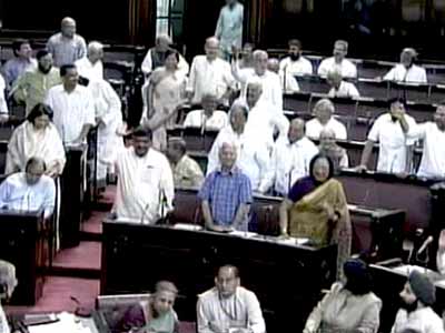 The 9 O'clock News: The biggest stories (May 7, 2013)