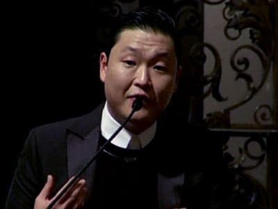 Video : When "Gangnam Style" star PSY cracked jokes at Harvard
