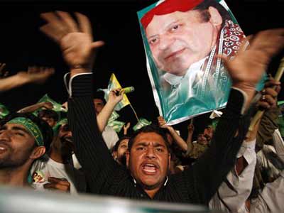 Nawaz Sharif set to win historic Pakistan election