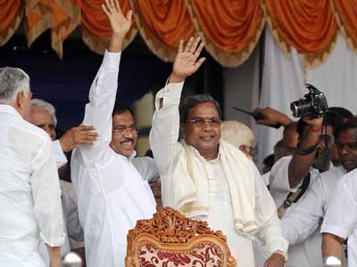 Video : Siddaramaiah sworn-in as Karnataka Chief Minister