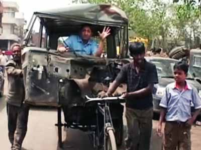 रवीश की रिपोर्ट : कारीगर कबाड़गंज के