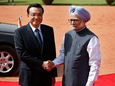 China offers India a "handshake across the Himalayas"