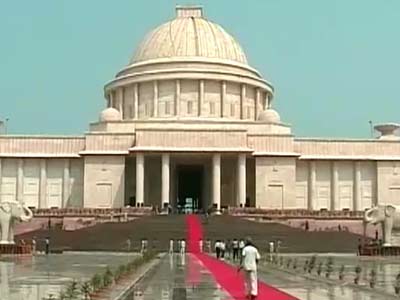 स्मारक घोटाले में मायावती सरकार खा गई 1400 करोड़ रुपये :  लोकायुक्त