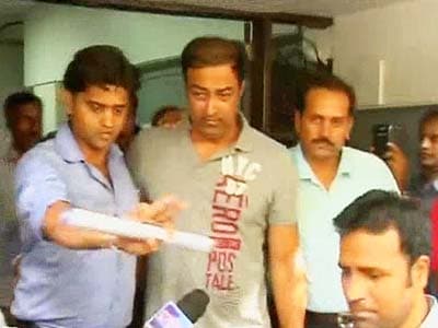 Video : Vindoo Dara Singh arrested in Mumbai for alleged links to bookies