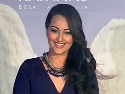 Sonakshi, action men's lucky mascot