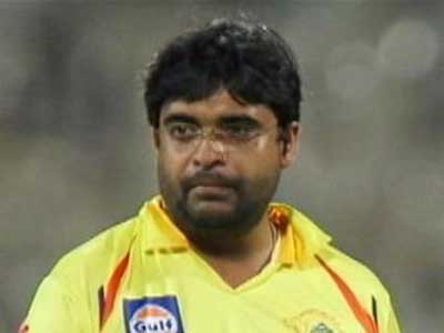 Video : Police visit Chennai Super Kings owner Meiyappan's house, issue summons