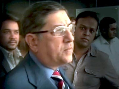Videos : बीसीसीआई के कई सदस्य श्रीनिवासन के खिलाफ : सूत्र
