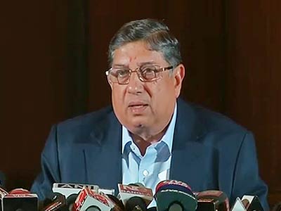 श्रीनिवासन का इस्तीफ़े से साफ इनकार